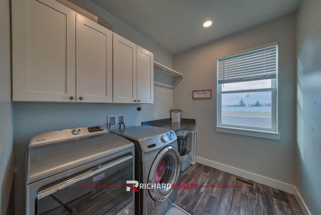 119 Blue Spruce Dr — photo 24 of 34