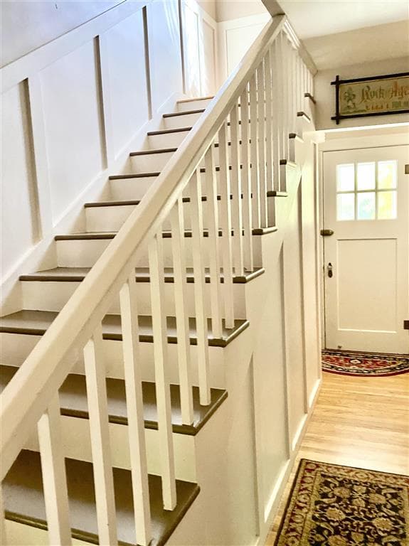 1300 Coburn Ave — photo 25 of 37