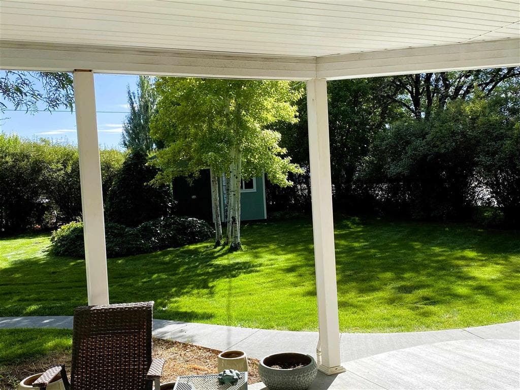 1300 Coburn Ave — photo 36 of 37