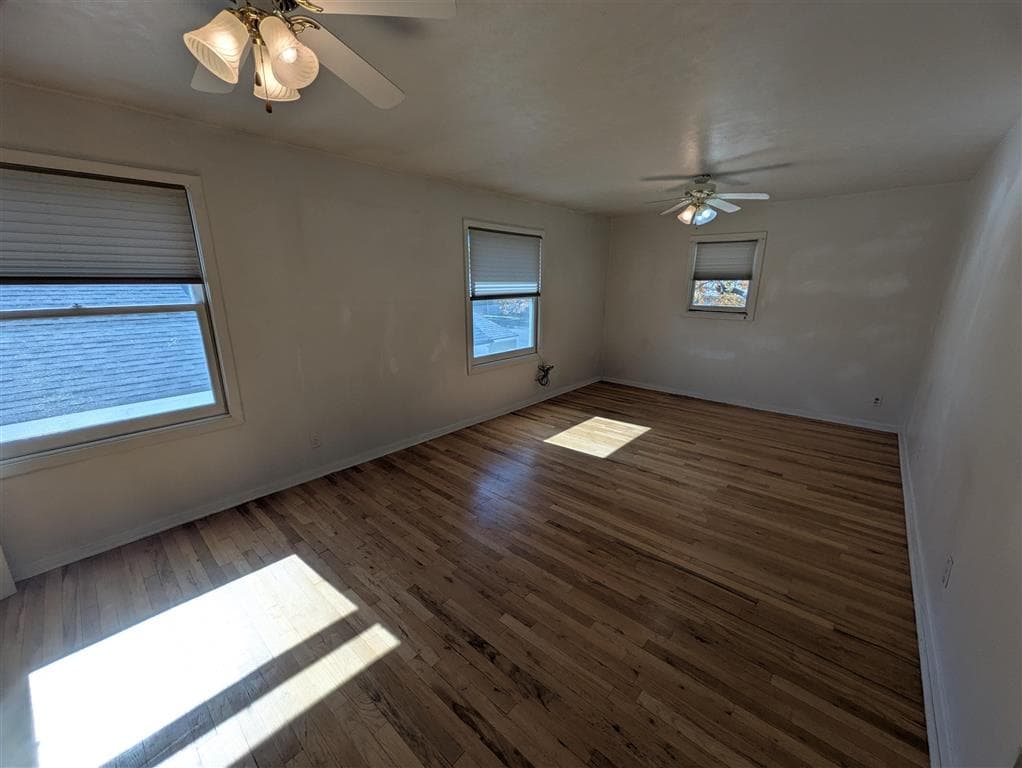 665 N Day St — photo 14 of 27