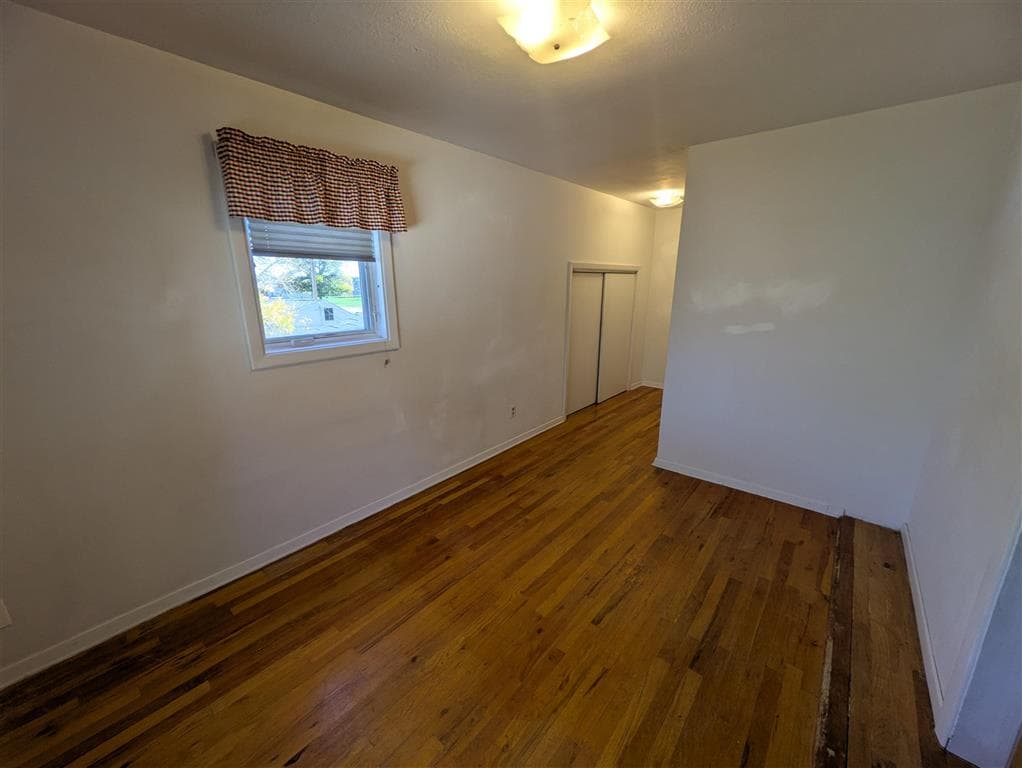 665 N Day St — photo 20 of 27