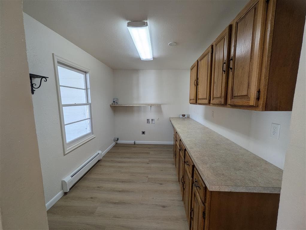 665 N Day St — photo 21 of 27