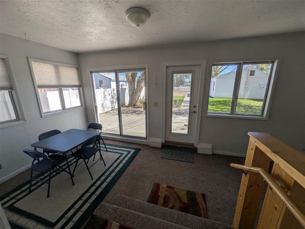 665 N Day St — photo 23 of 27