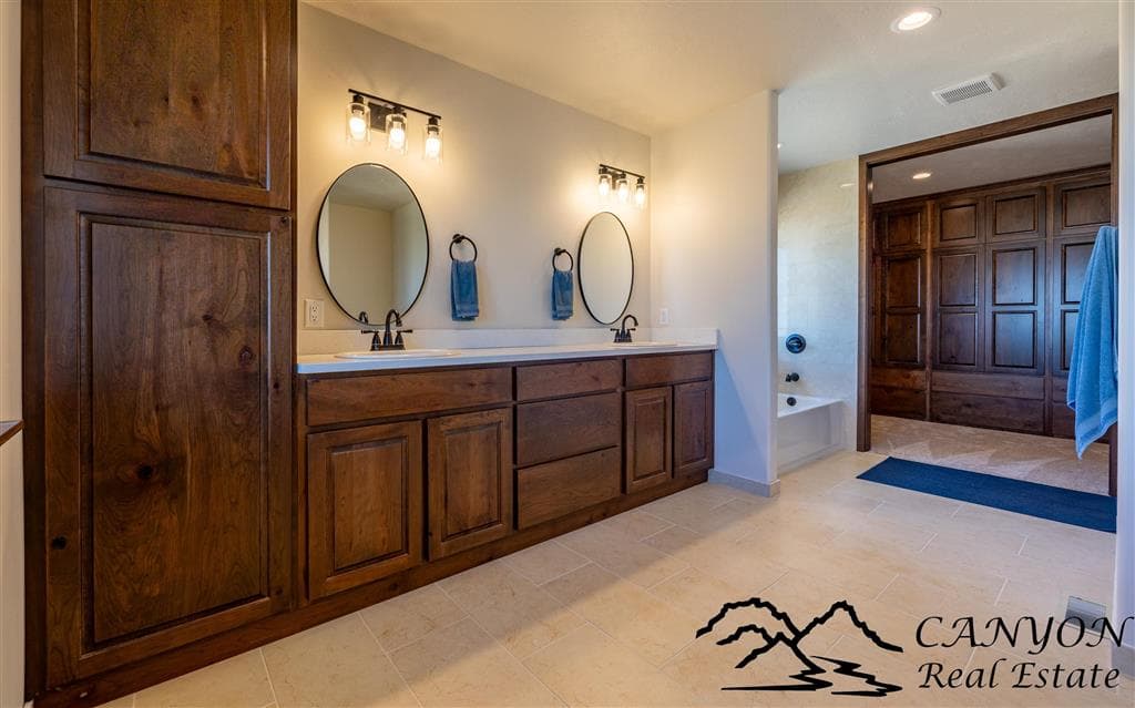 1679 Lane 14 — photo 17 of 66