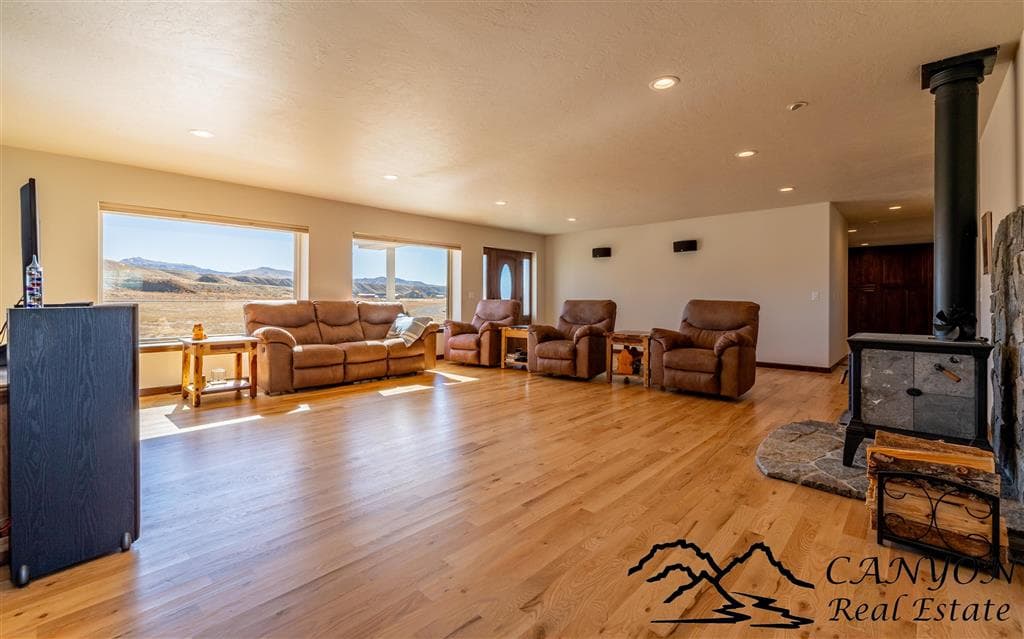 1679 Lane 14 — photo 3 of 66