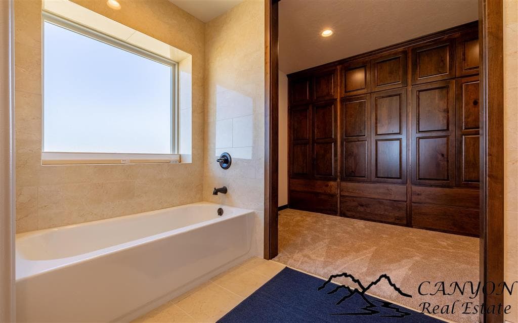 1679 Lane 14 — photo 23 of 66