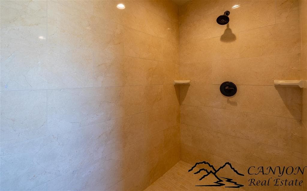 1679 Lane 14 — photo 24 of 66