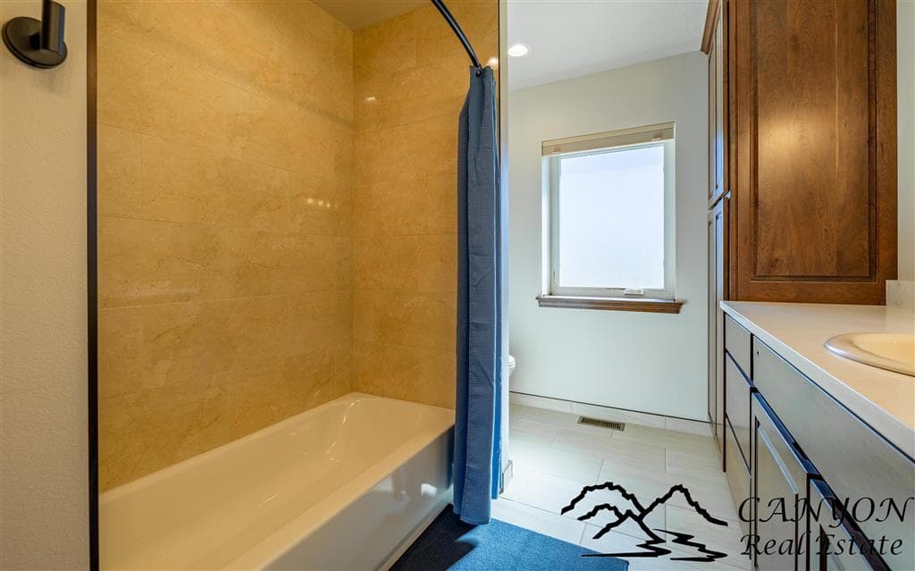 1679 Lane 14 — photo 30 of 66