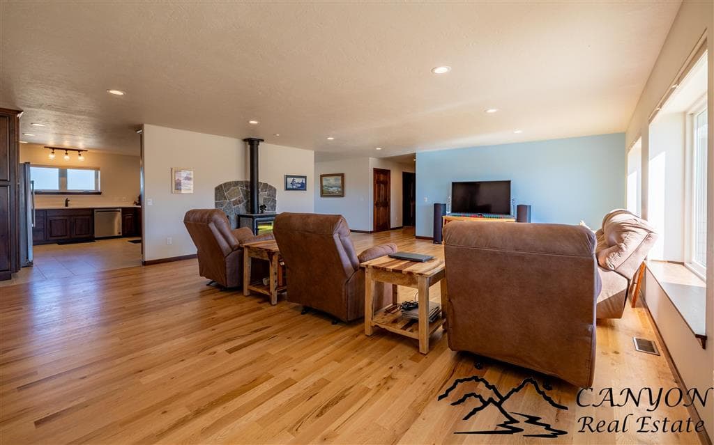 1679 Lane 14 — photo 5 of 66