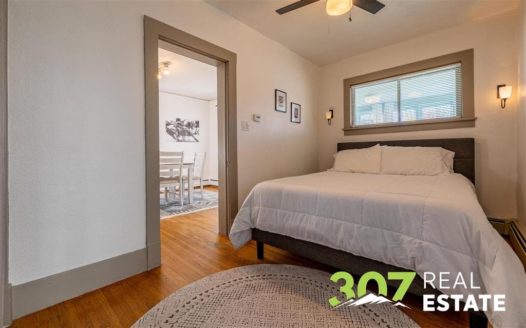 1007 Alger Ave — photo 17 of 49