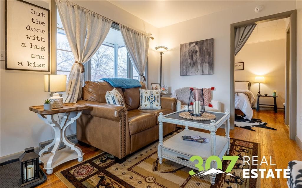 1007 Alger Ave — photo 24 of 49