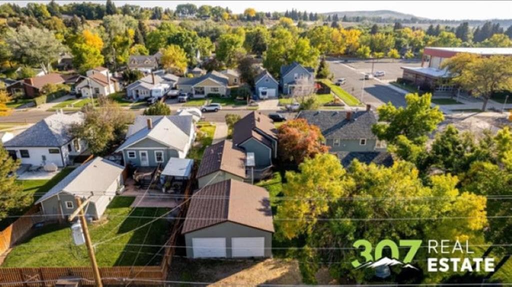 1007 Alger Ave — photo 38 of 49