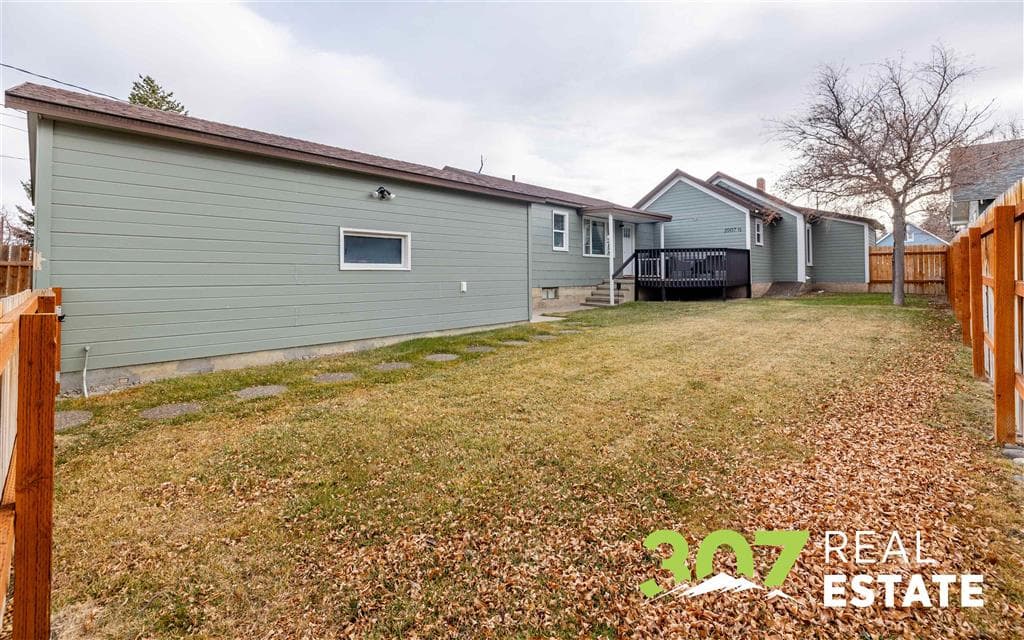 1007 Alger Ave — photo 39 of 49