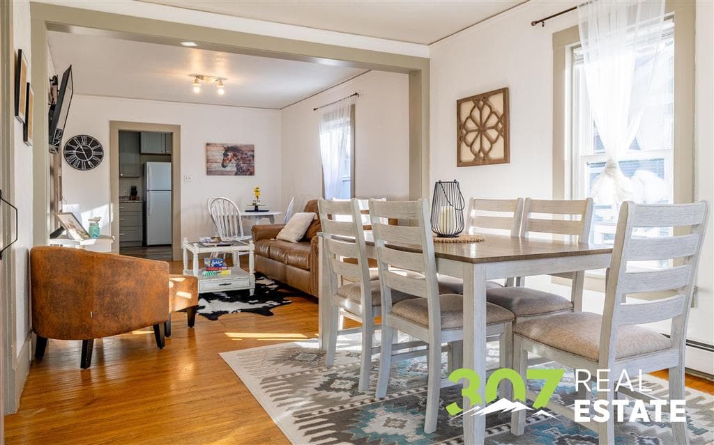 1007 Alger Ave — photo 5 of 49