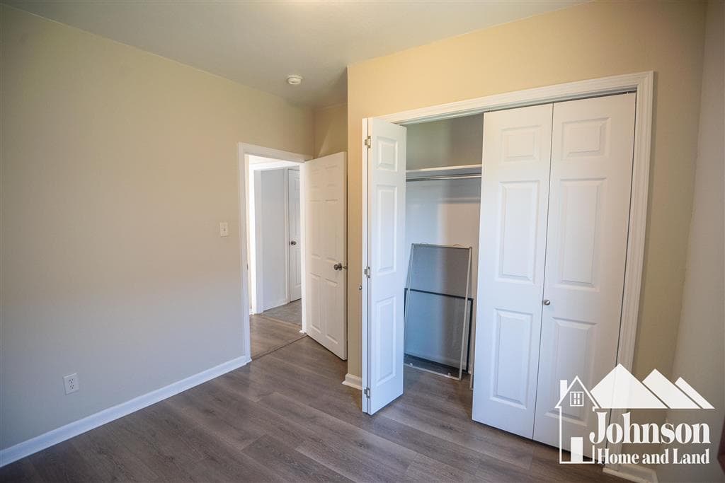 235 N Cheyenne St — photo 11 of 24