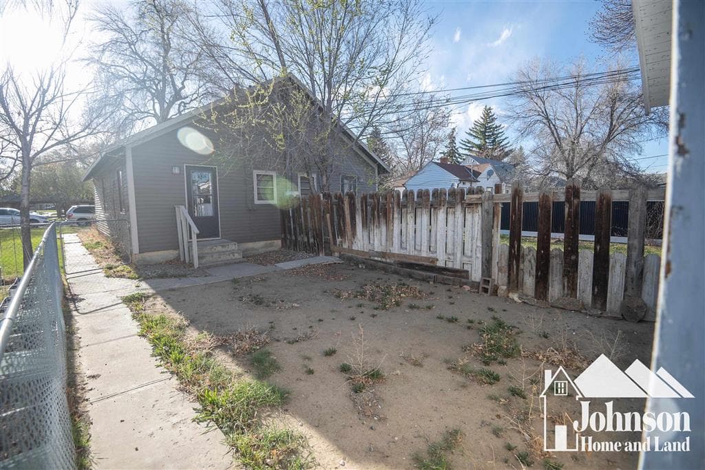 235 N Cheyenne St — photo 21 of 24