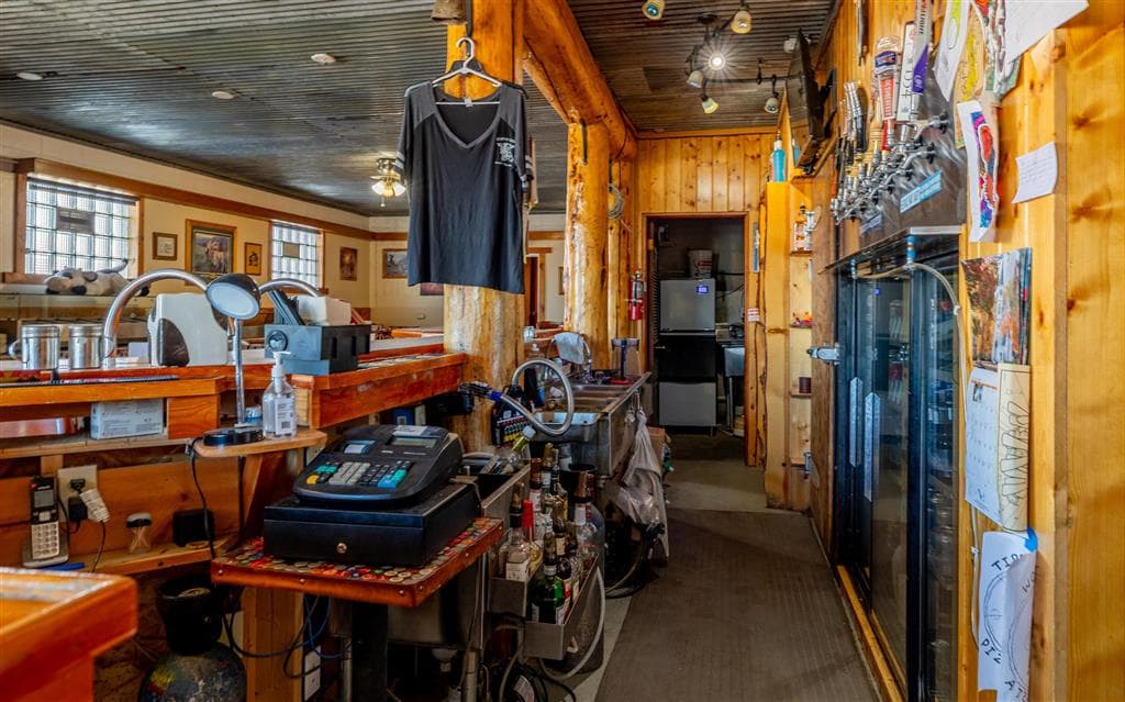 540 1st Ave S — photo 7 of 19