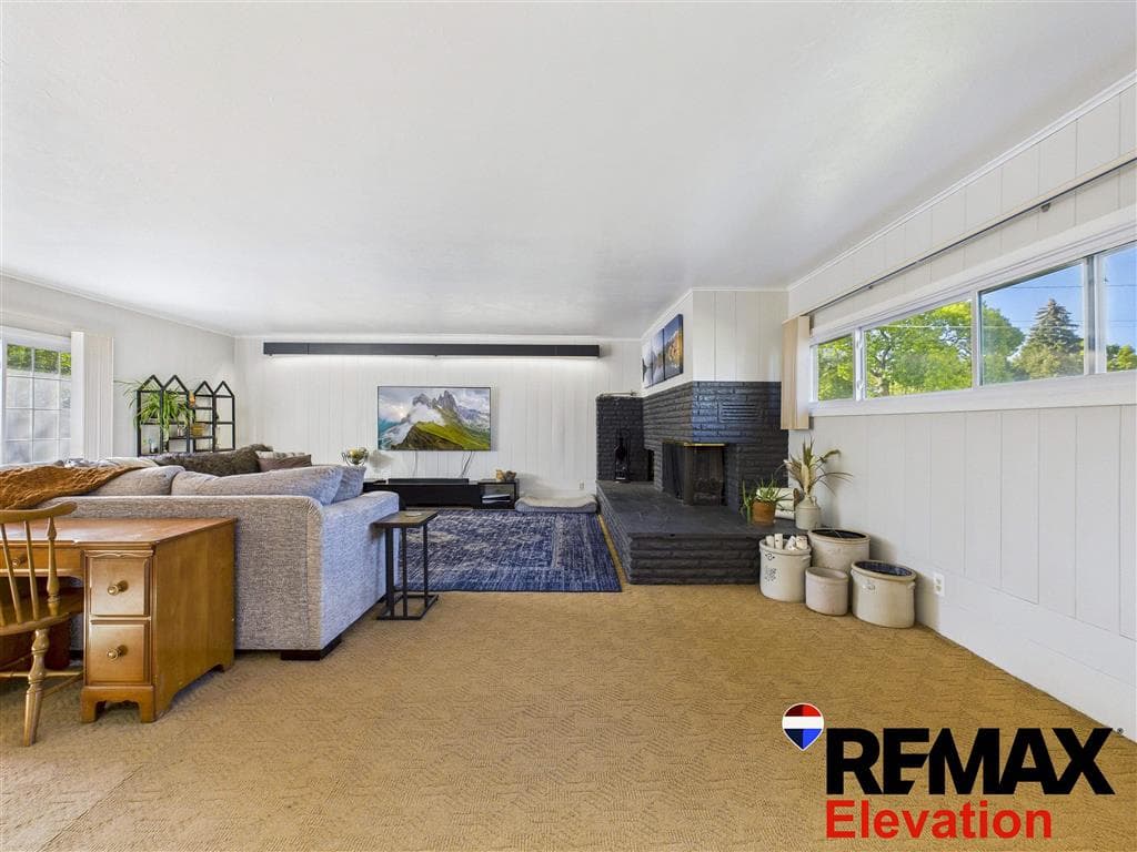 210 W 1st St — photo 25 of 77