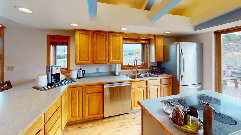 850 Hwy 14 E — photo 17 of 99