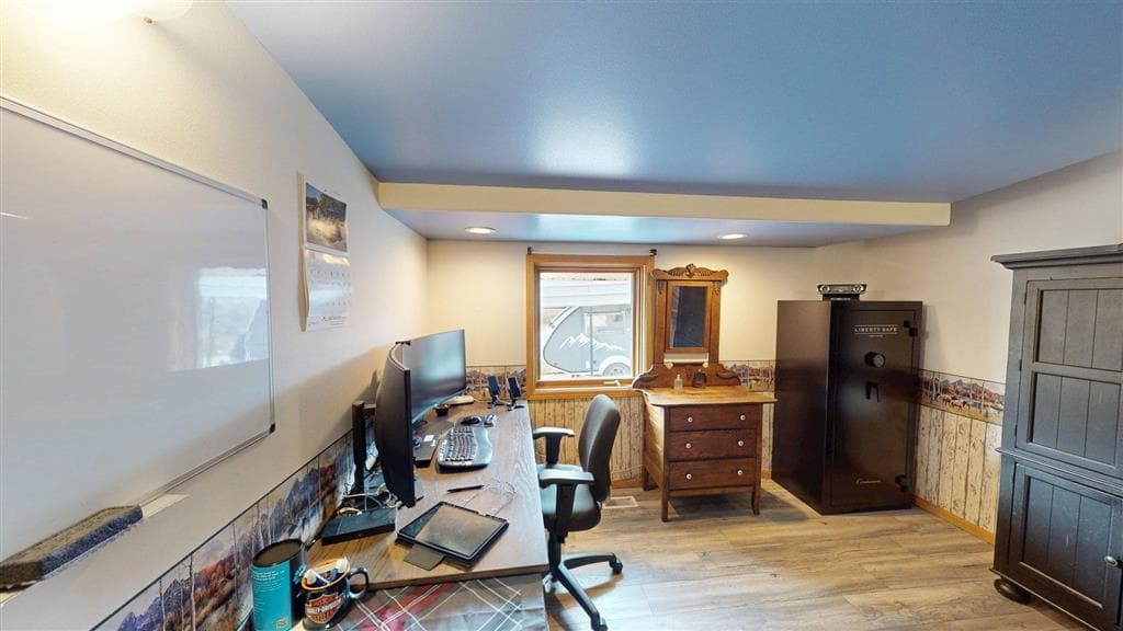 850 Hwy 14 E — photo 36 of 99