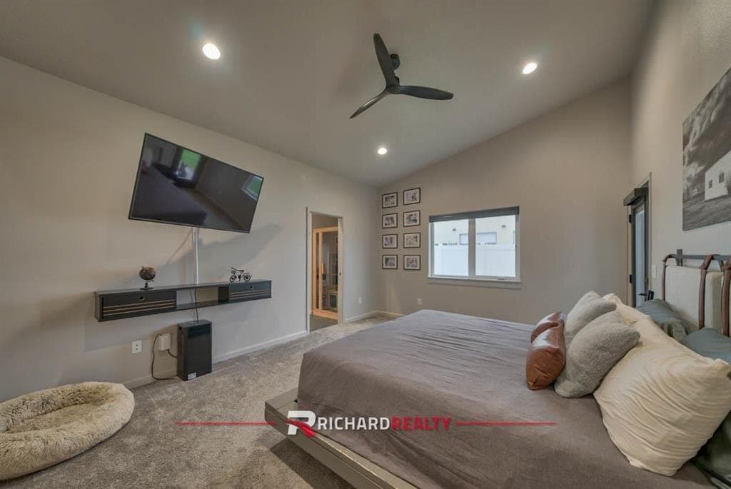 755 Go Around Loop — photo 13 of 35