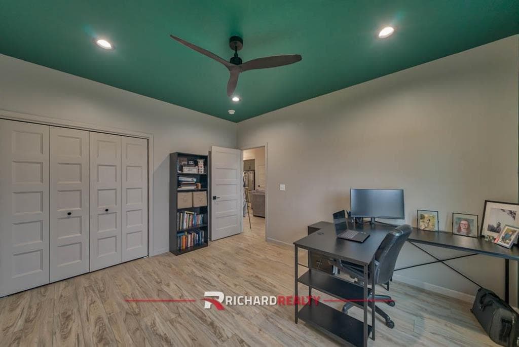 755 Go Around Loop — photo 26 of 35