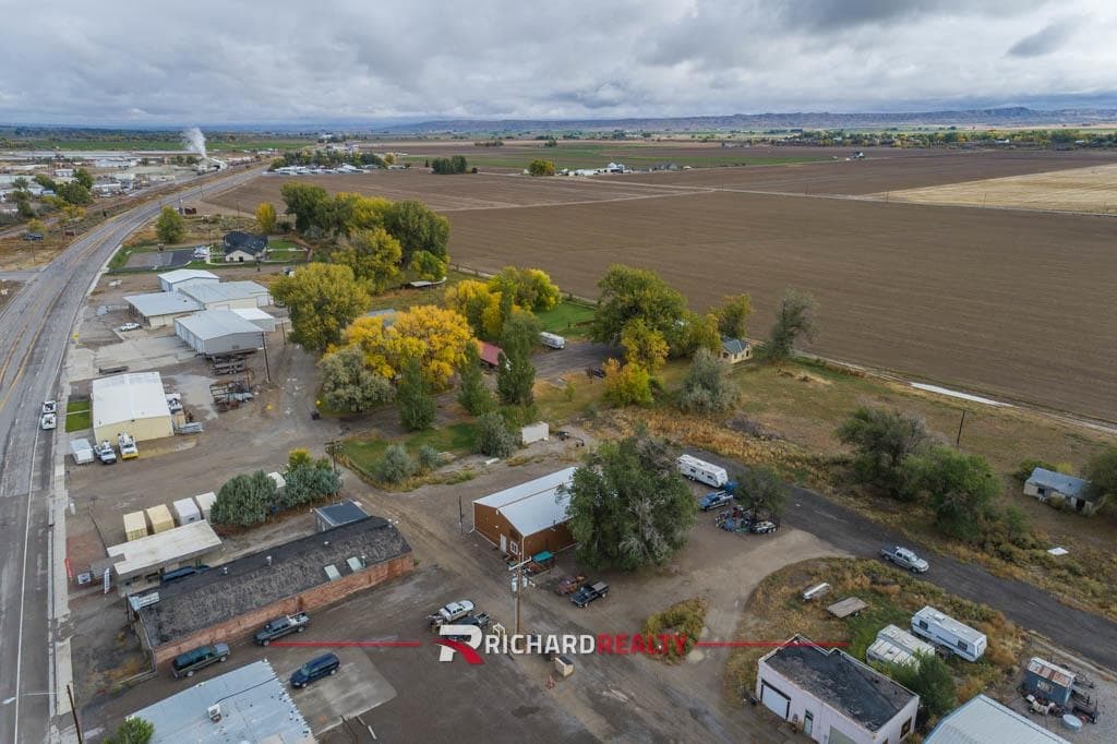 607 & 609 West Lane — photo 24 of 43