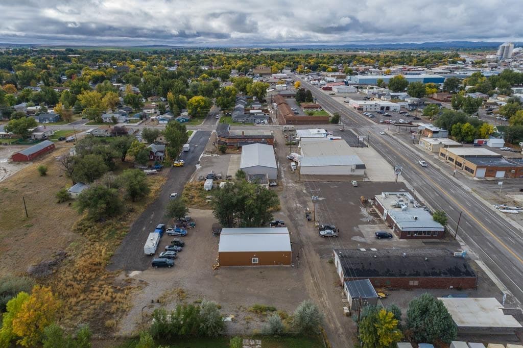 607 & 609 West Lane — photo 29 of 43