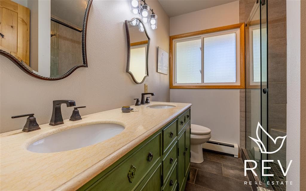 2307 Carter Ave — photo 16 of 36