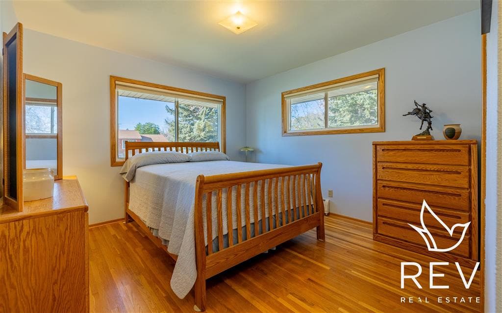 2307 Carter Ave — photo 17 of 36