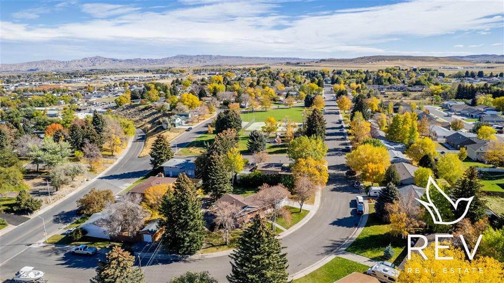 2307 Carter Ave — photo 33 of 36