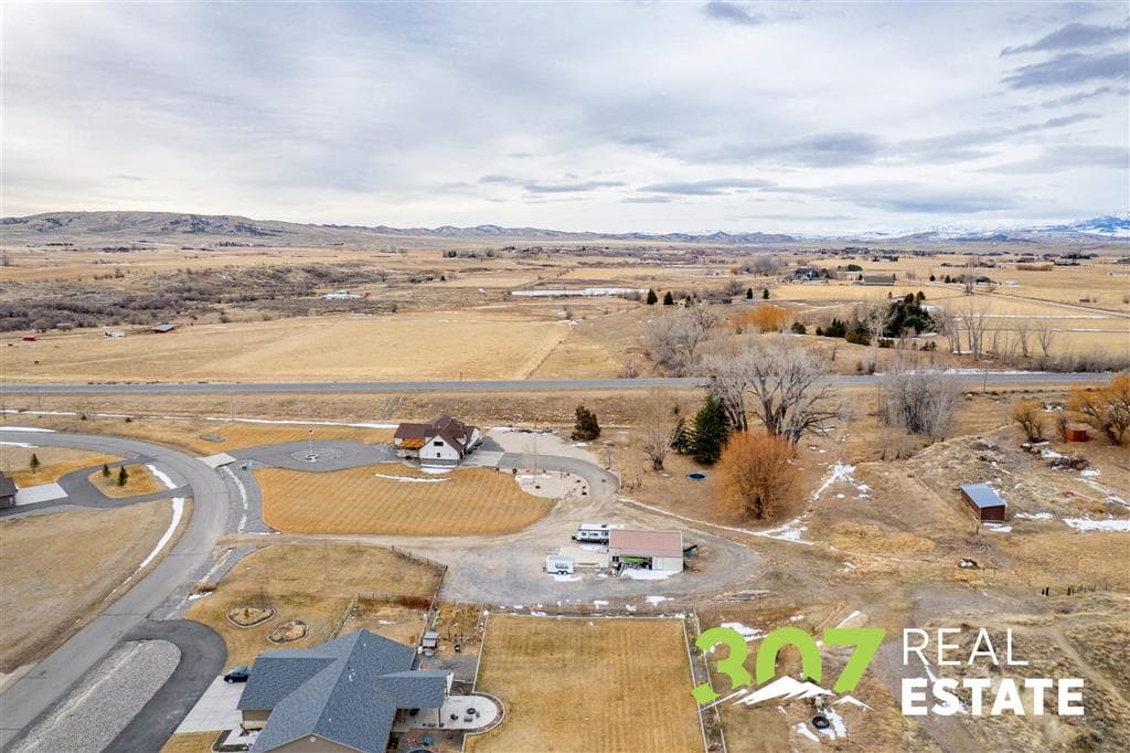 17 Justice Ln — photo 6 of 16