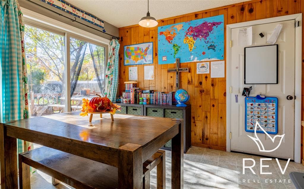 1220 Alpine Ave — photo 12 of 49