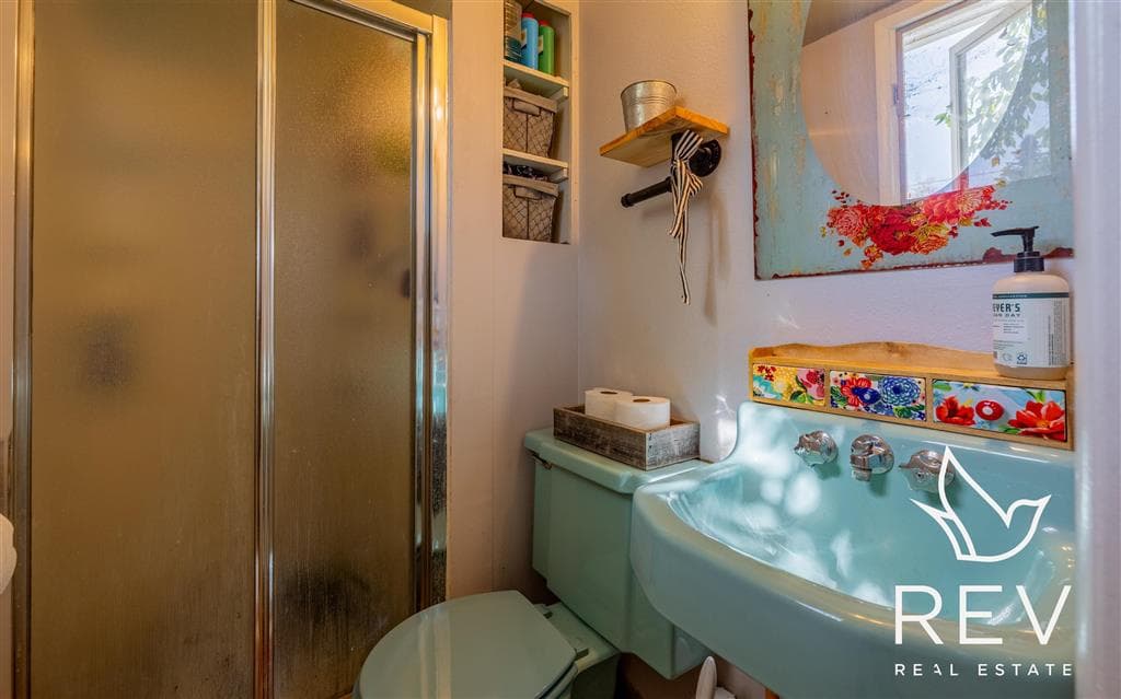 1220 Alpine Ave — photo 21 of 49