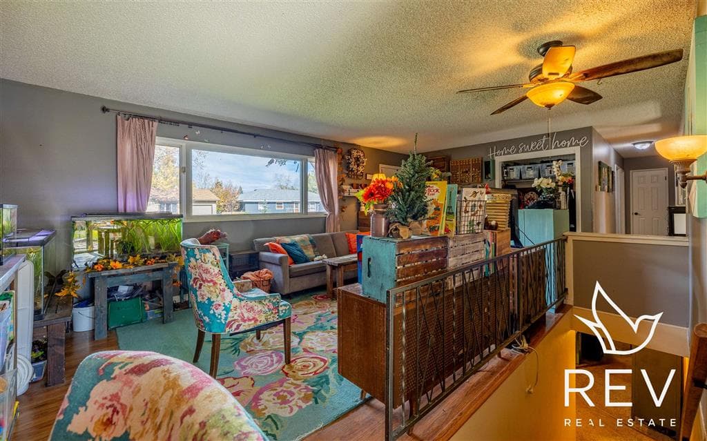 1220 Alpine Ave — photo 6 of 49