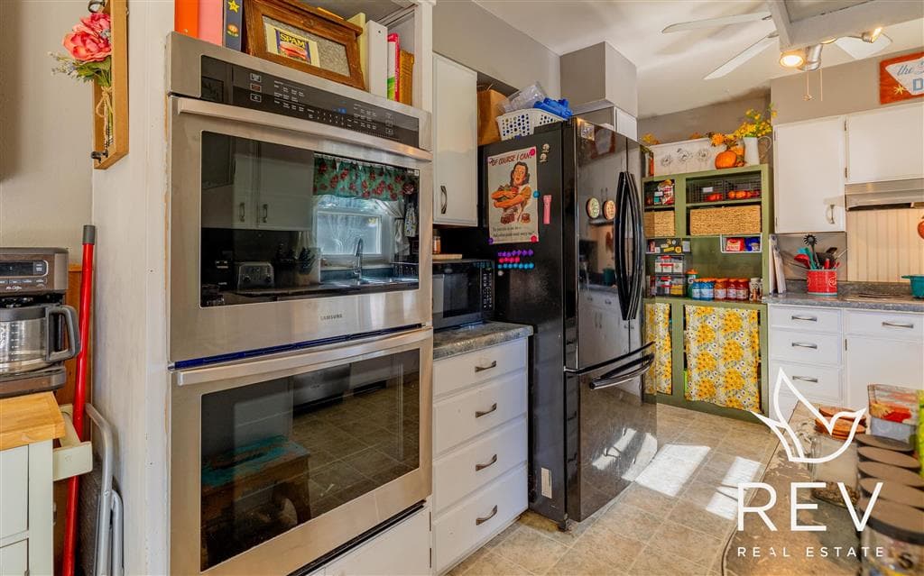 1220 Alpine Ave — photo 9 of 49