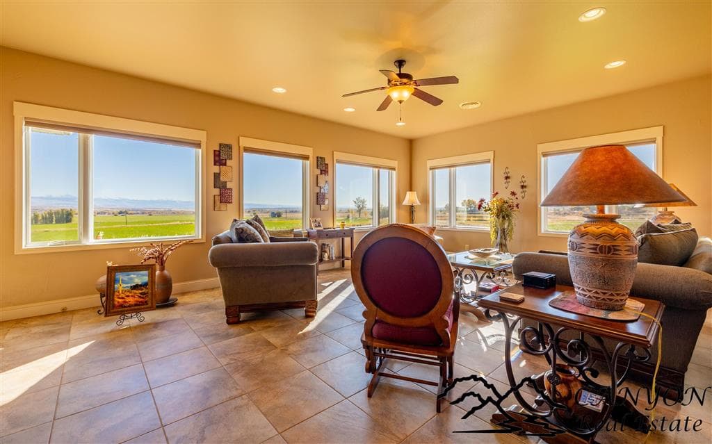 4924 Orchard Bench Rd — photo 3 of 88