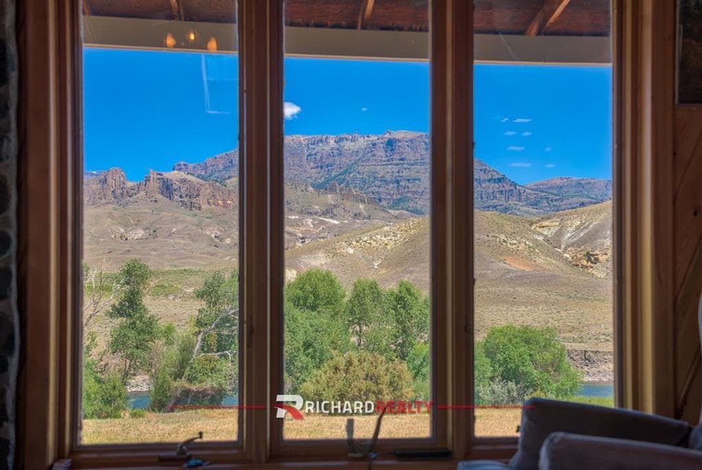 65 Trinity Pass — photo 16 of 34