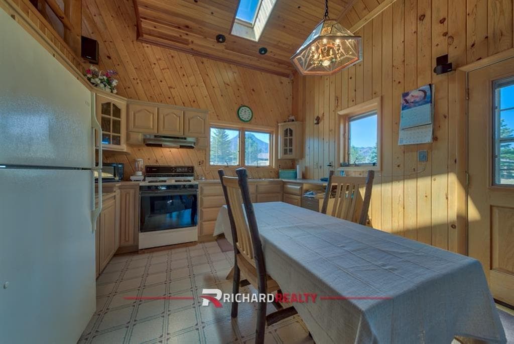 65 Trinity Pass — photo 19 of 34