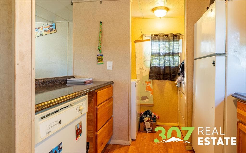 228 C St — photo 14 of 17