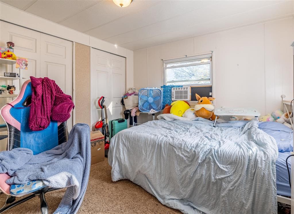 228 C St — photo 17 of 17