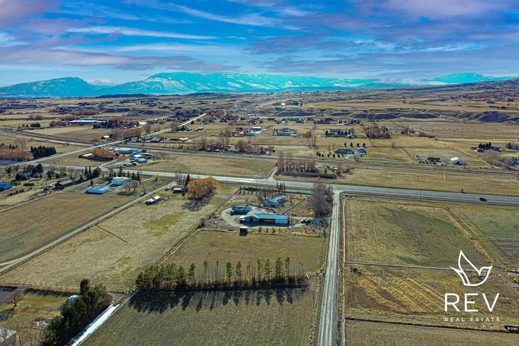 6 Corbett Rd — photo 33 of 53