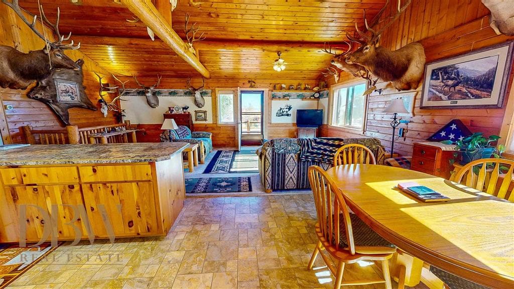 300 Lewis Ave — photo 2 of 40