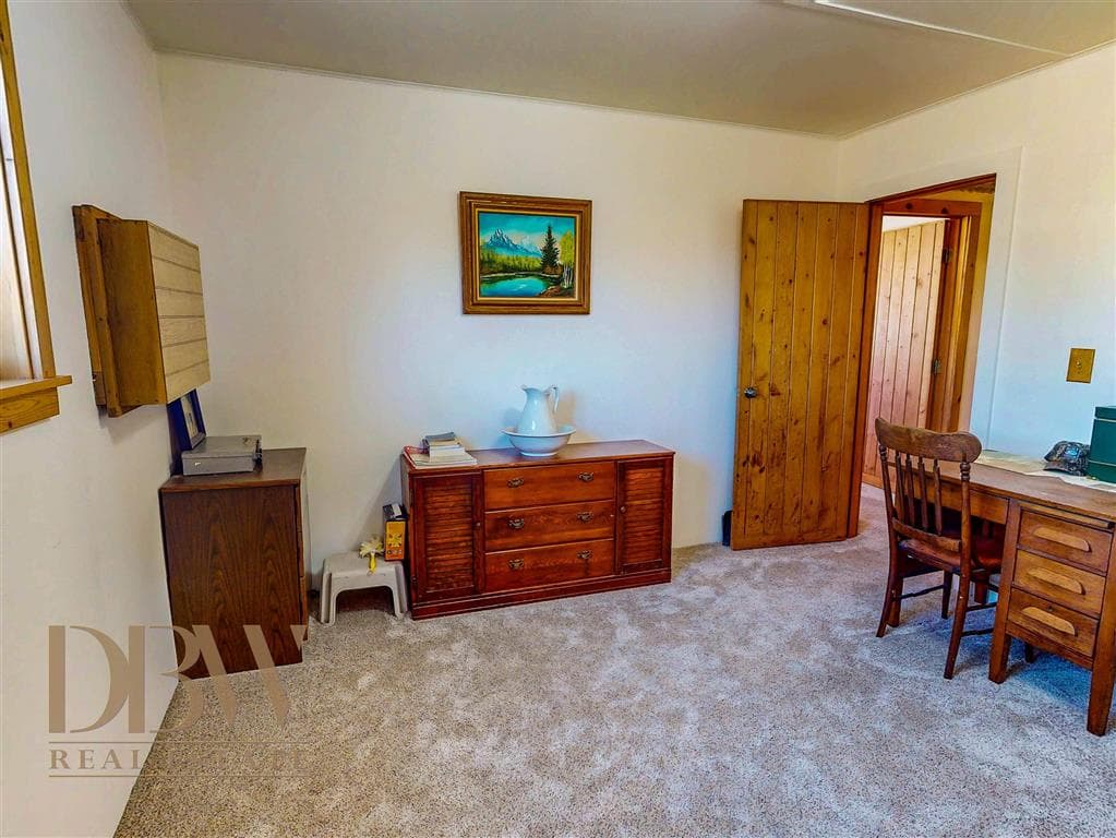 300 Lewis Ave — photo 13 of 40