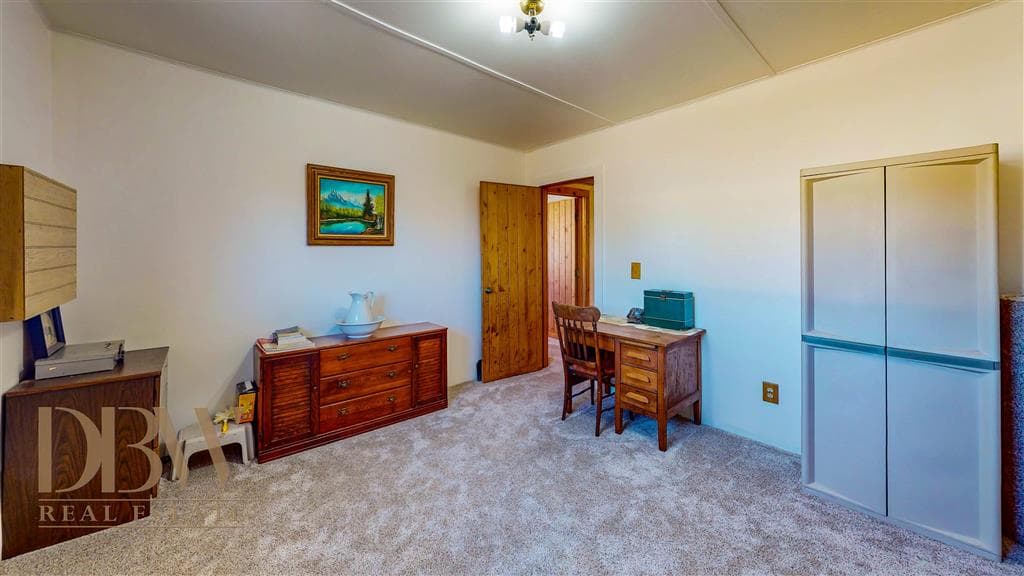 300 Lewis Ave — photo 15 of 40