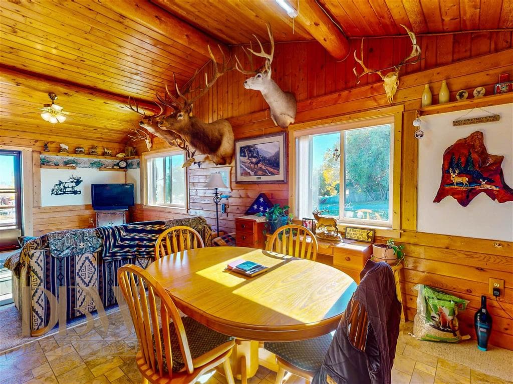 300 Lewis Ave — photo 3 of 40