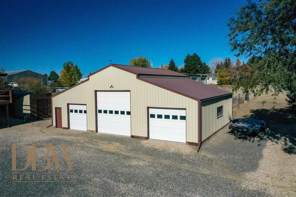 300 Lewis Ave — photo 22 of 40