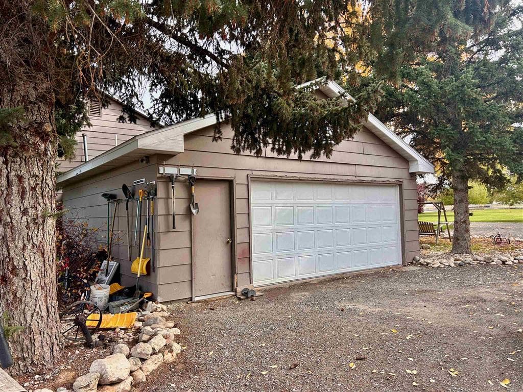 969 Hwy 14 — photo 42 of 63