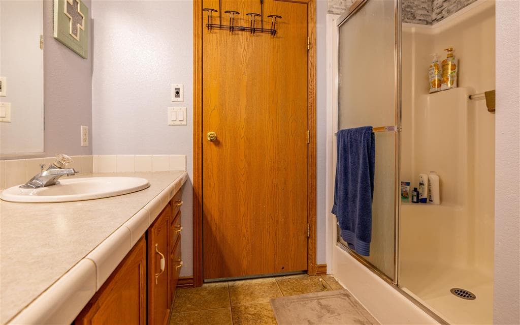 138 Pleasant View Dr — photo 18 of 34