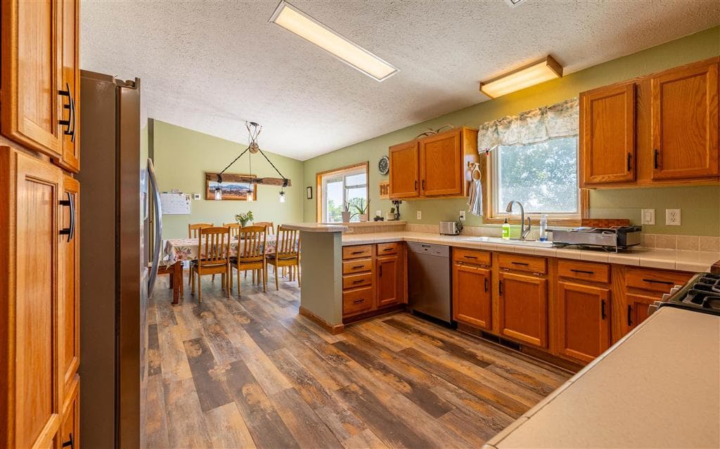 138 Pleasant View Dr — photo 7 of 34